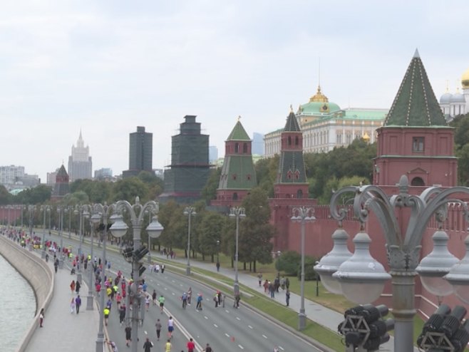 Кремљ: Опасна реторика Париза о слању трупа у Украјину